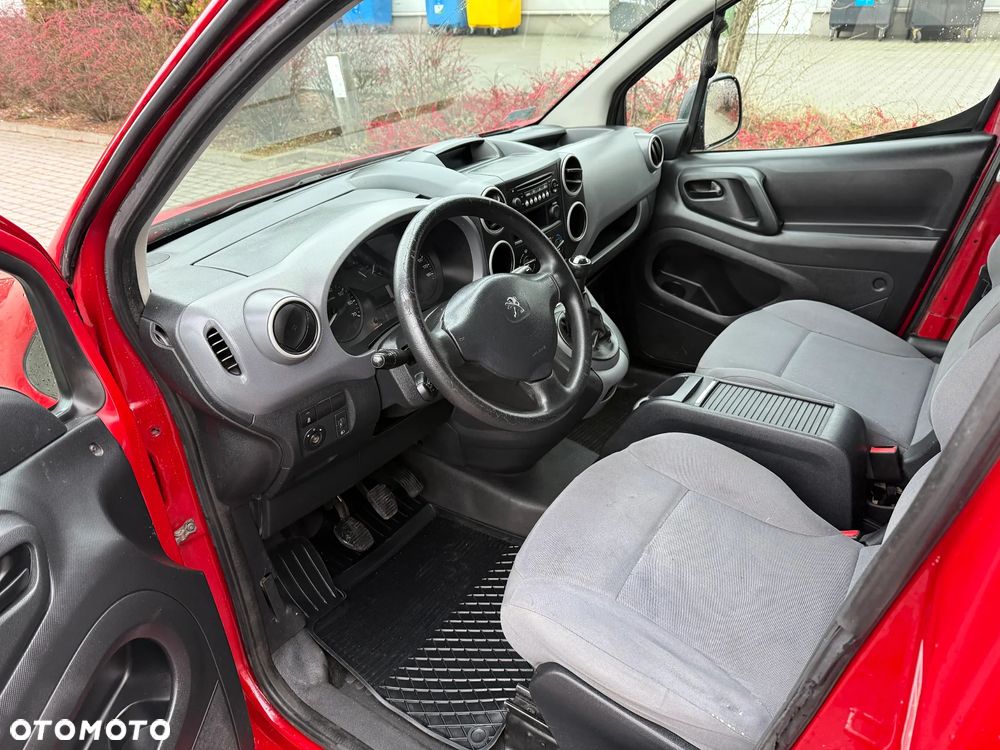Peugeot PARTNER - 11