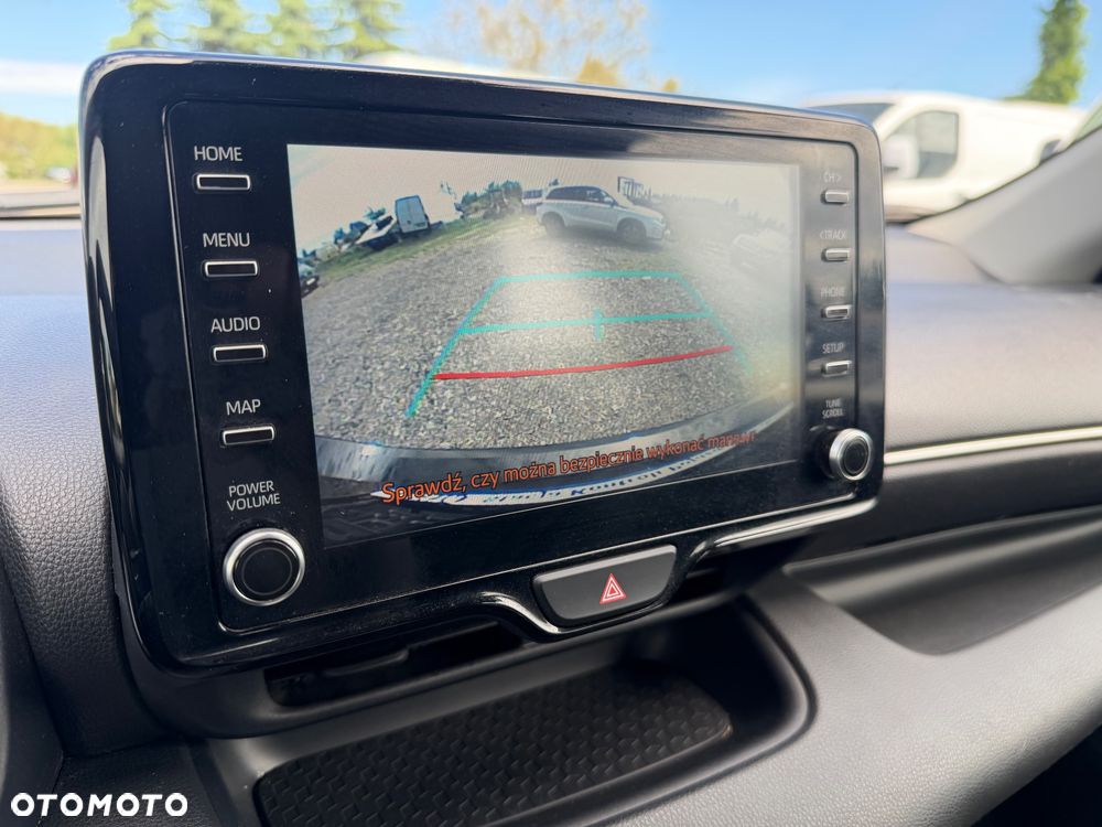 Toyota Yaris Hybrid 1.5 Executive - 16