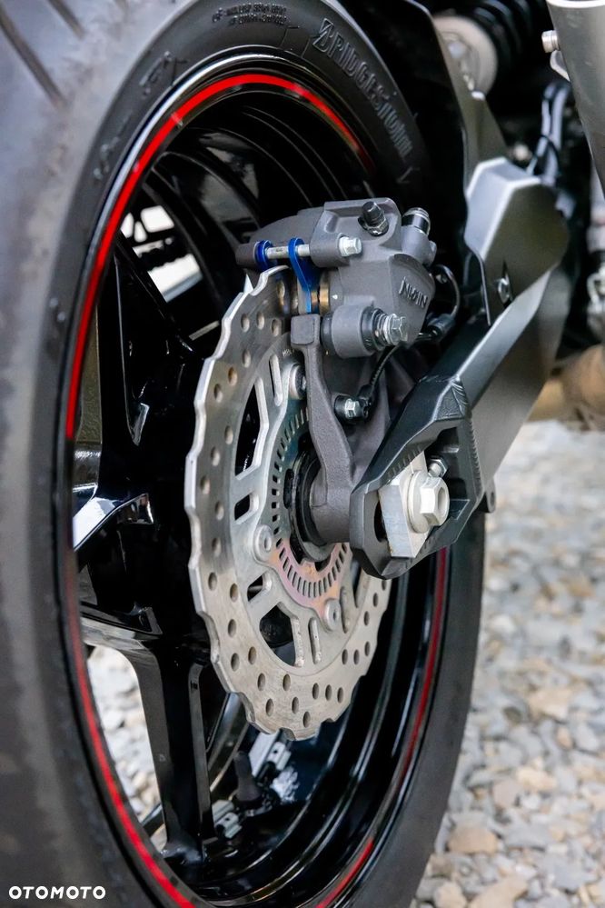 Kawasaki Z 900 - 16