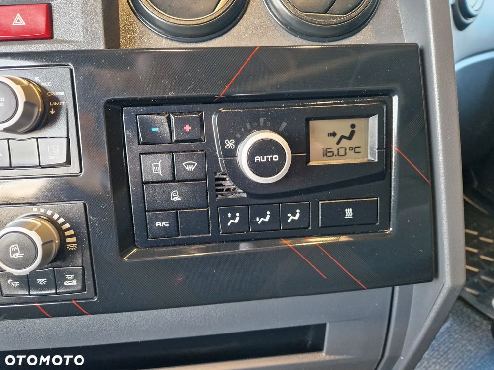 Renault T 520 / HIGH CAB / STANDARD / BOGATA WERSJA / IDEAŁ / POLSKI SALON - 27