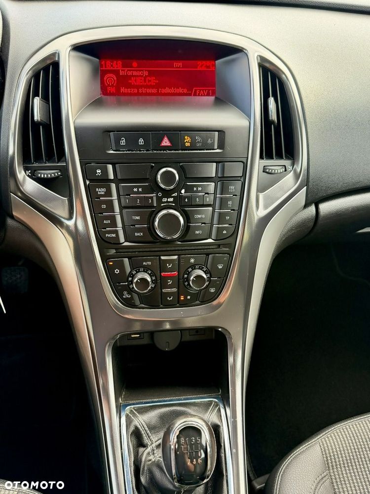 Opel Astra 1.4 Turbo Innovation - 14