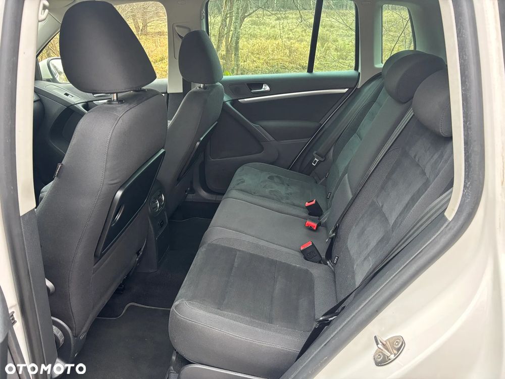 Volkswagen Tiguan 2.0 TDI DPF BlueMotion Technology Cup Sport & Style - 12