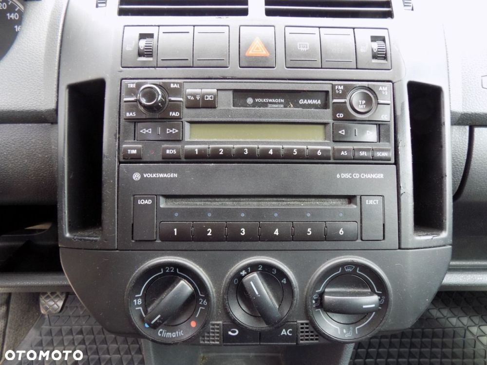 Volkswagen Polo - 11