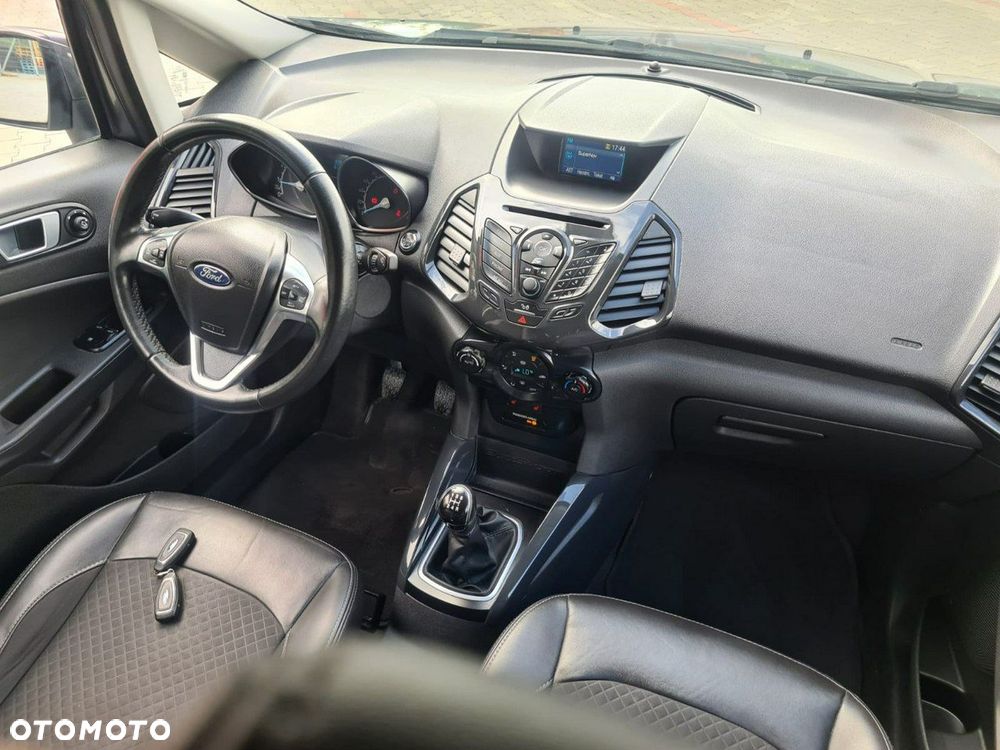 Ford EcoSport - 22