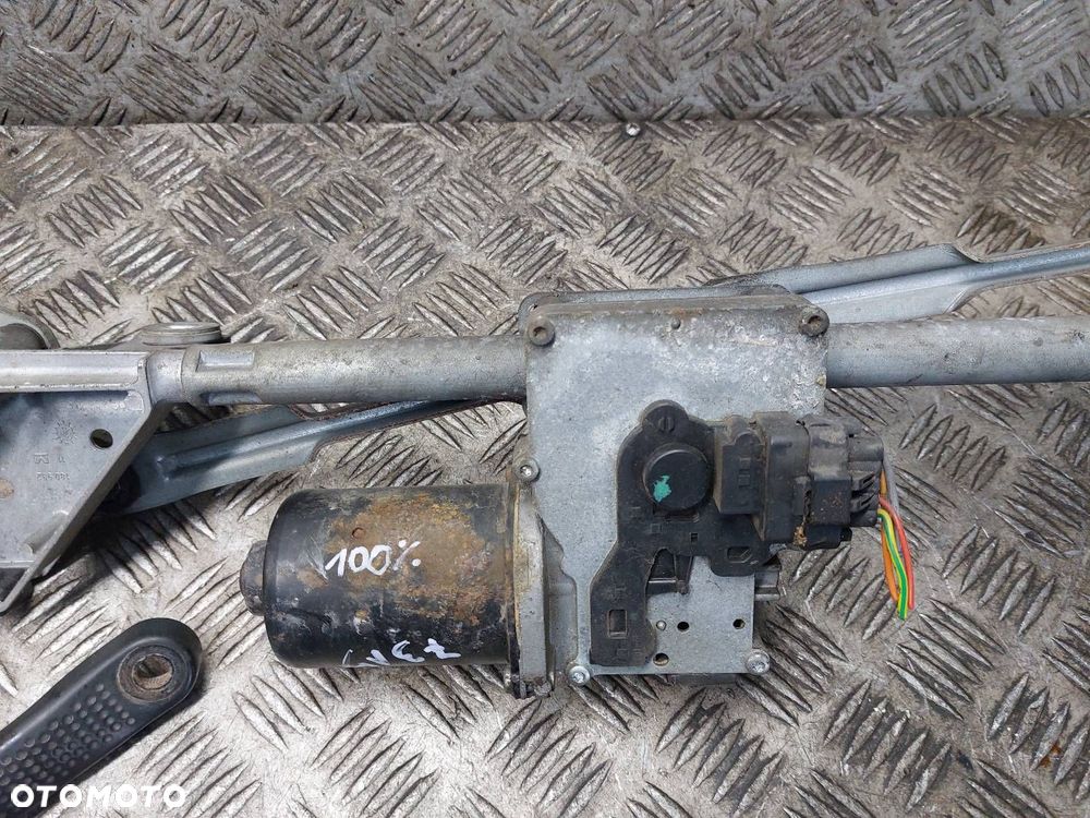MECHANIZM WYCIERACZEK + SILNICZEK PRZÓD + RAMIONA CITROEN C4 I EU 404.638 - 2