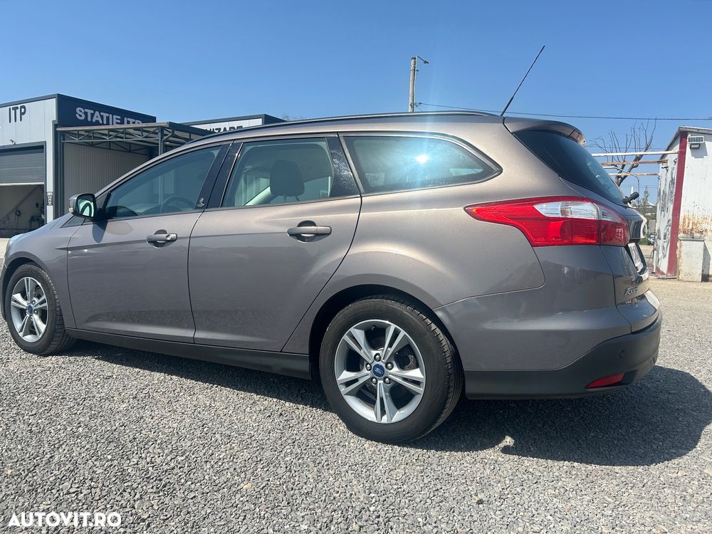 Ford Focus 2.0 TDCI DPF Aut. Champions Edition - 31