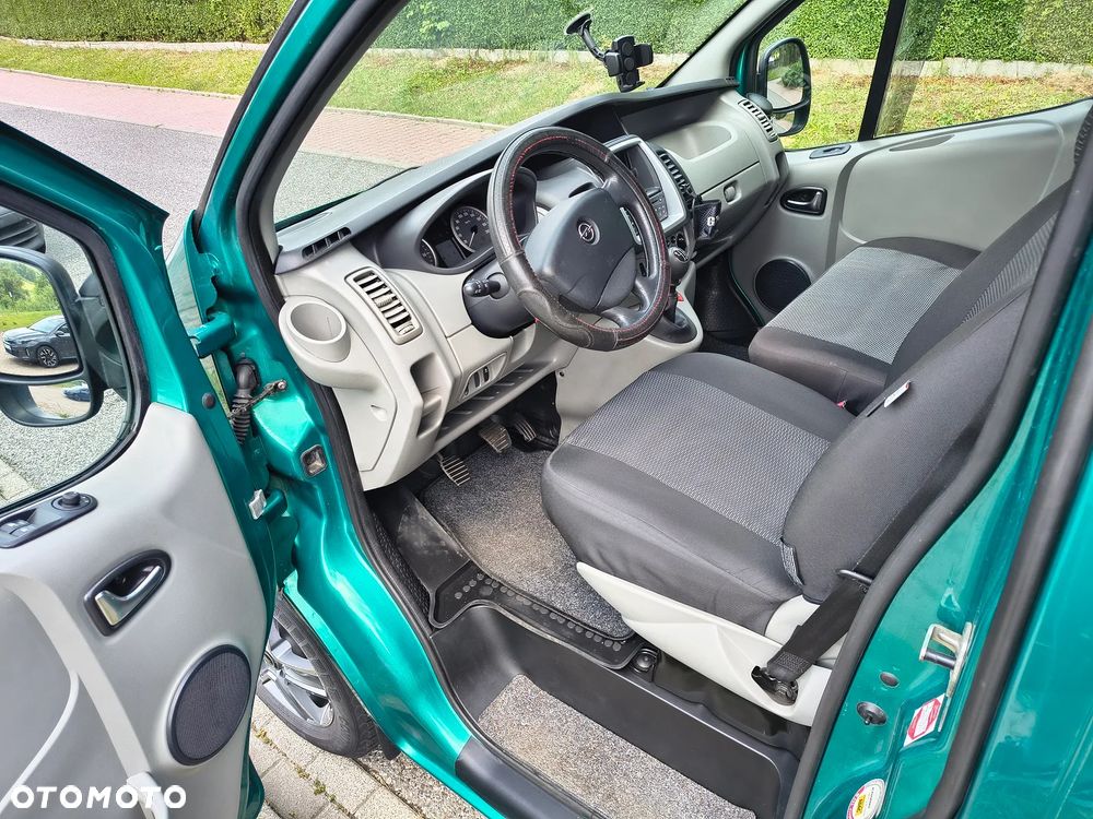 Opel Vivaro - 9