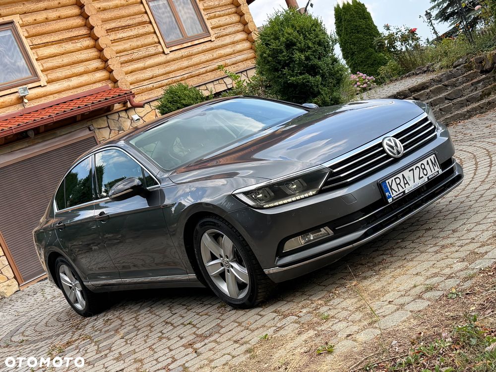 Volkswagen Passat - 3