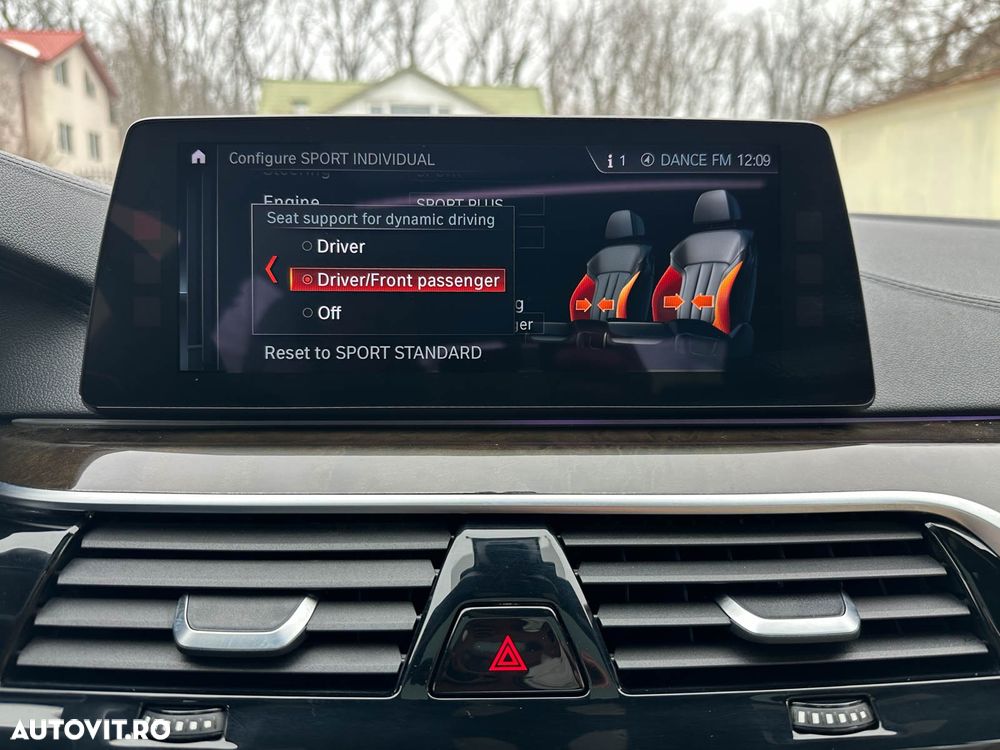 BMW Seria 5 540i xDrive Aut. - 25