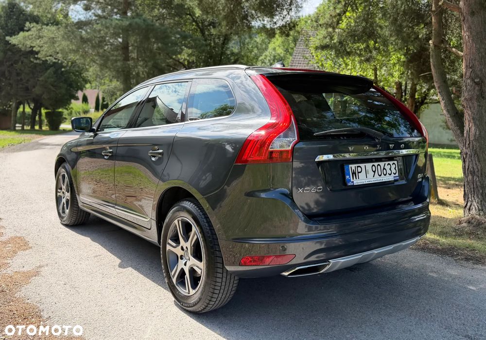 Volvo XC 60 D4 AWD Summum - 10