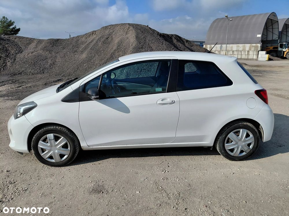 Toyota Yaris 1.33 Active - 3
