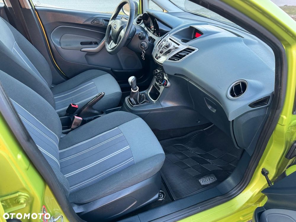 Ford Fiesta 1.25 Titanium - 13