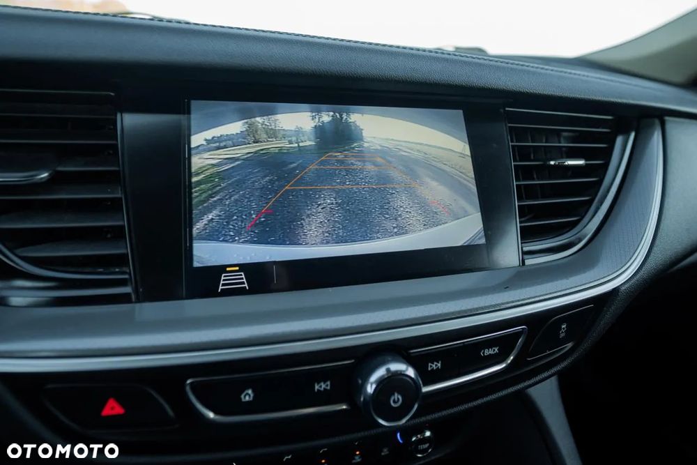 Opel Insignia 2.0 - 28