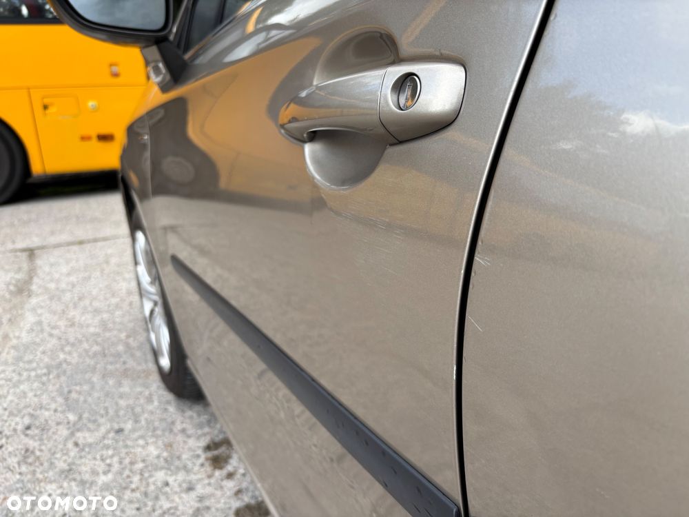 Citroën C4 1.6 VTi Exclusive - 19