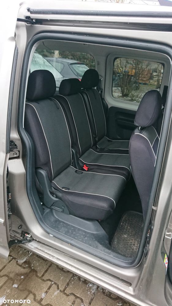 Volkswagen Caddy 2.0 TDI Comfortline DSG - 7