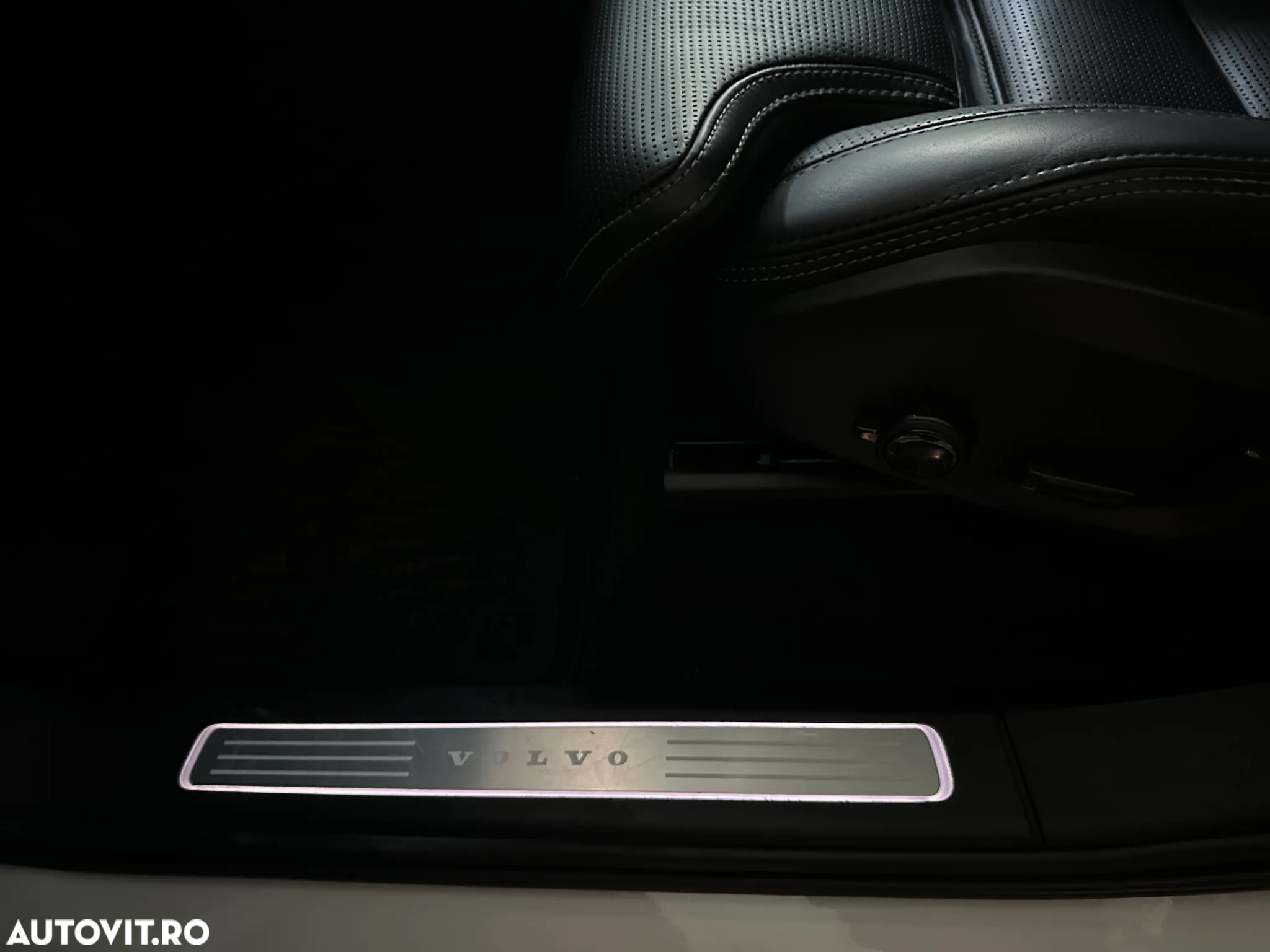 Volvo XC 90 B5 MHEV AWD 5 locuri R-Design - 40
