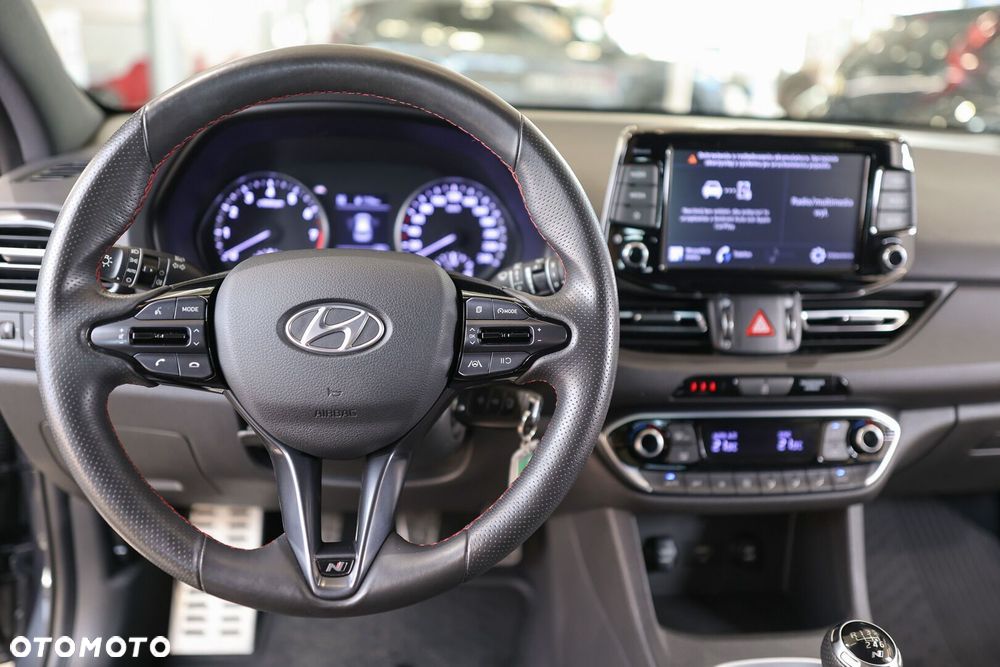 Hyundai i30 1.5 T-GDI 48V Premium - 33