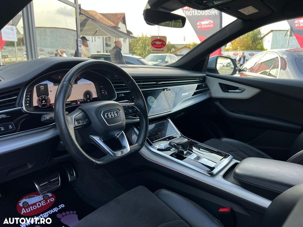 Audi Q8 2019 photo 5