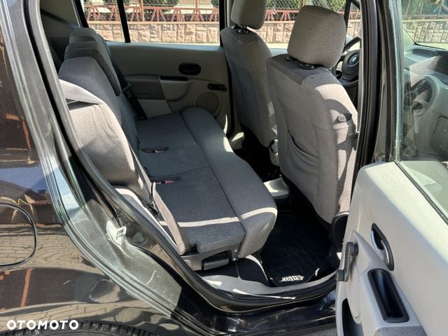 Renault Modus - 12