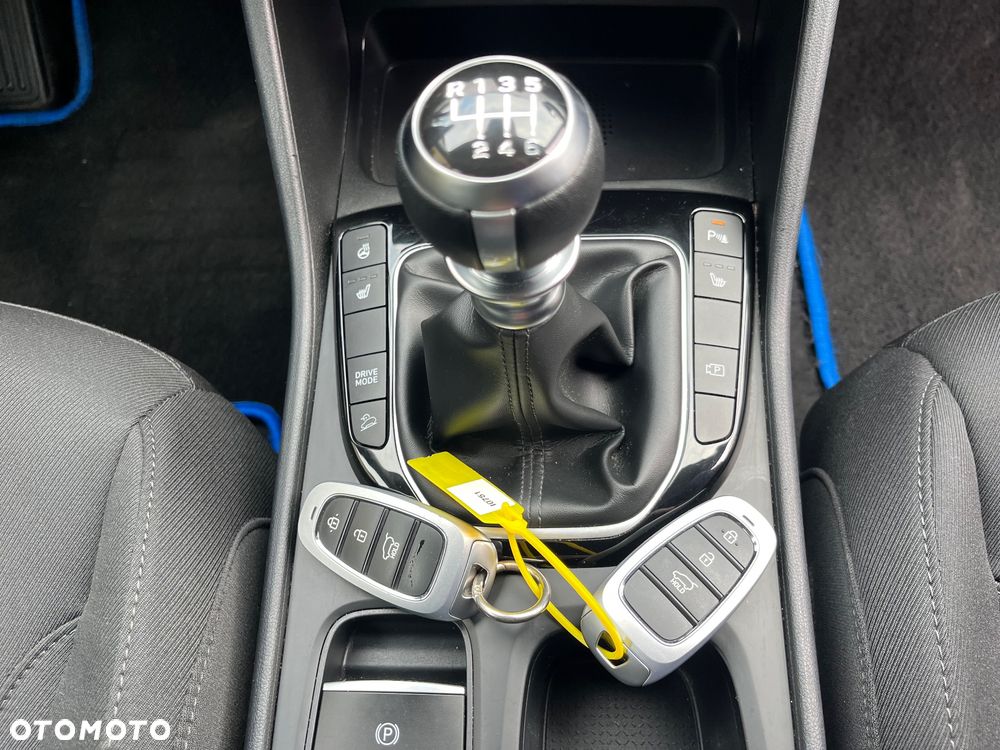 Hyundai Tucson 1.6 T-GDi Comfort 2WD - 10