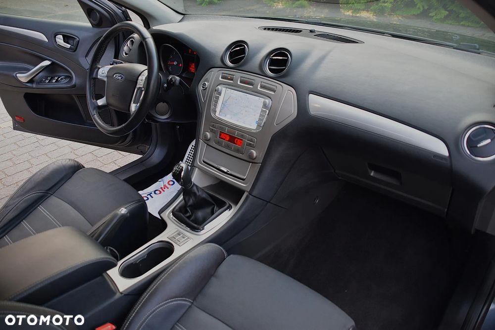 Ford Mondeo 2.0 Viva Titanium - 22