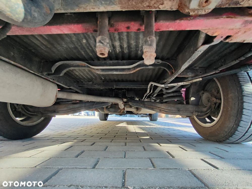 Volkswagen Multivan - 23