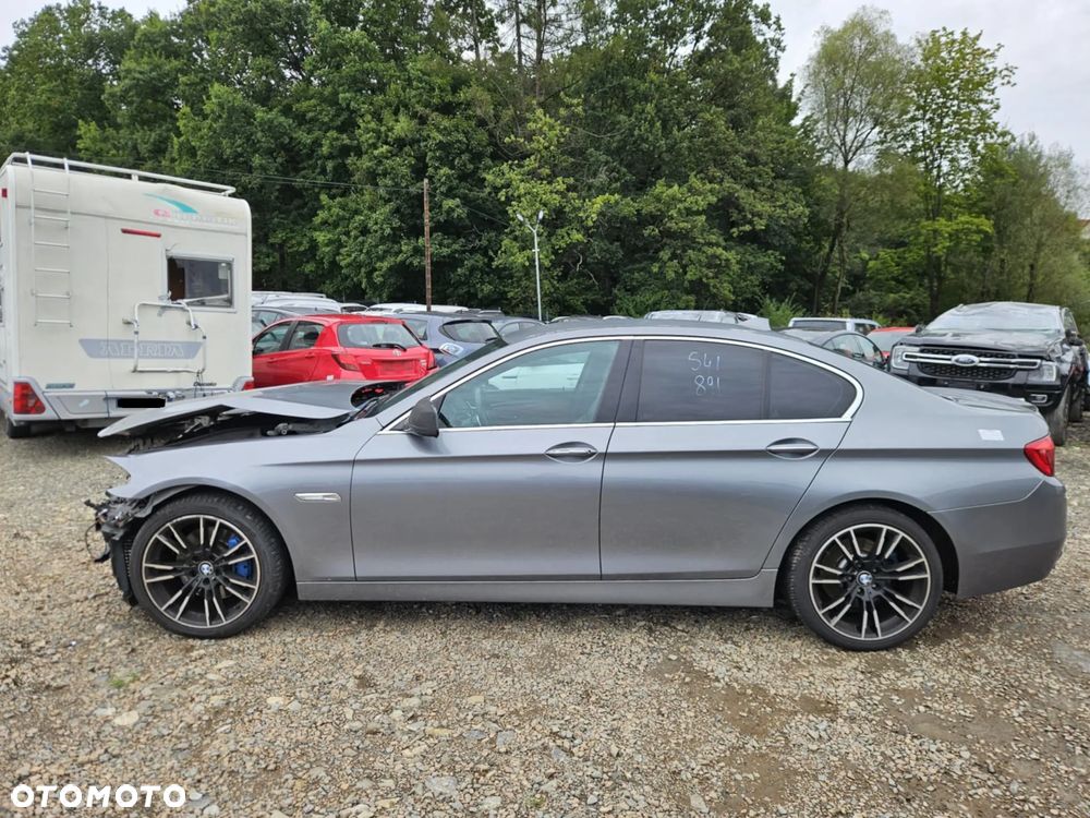 BMW Seria 5 530d Blue Performance Sport-Aut - 3