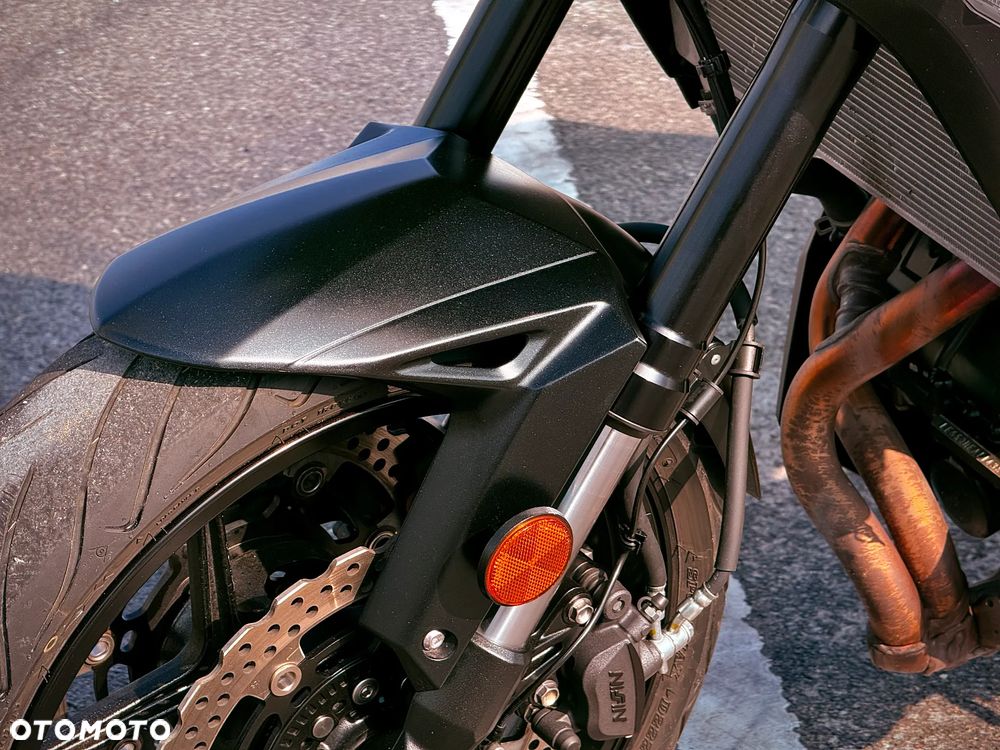 Kawasaki Versys 650 - 16
