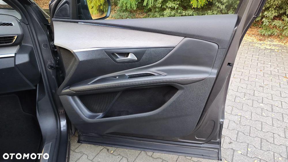 Peugeot 3008 BlueHDi 180 Stop & Start EAT6 GT - 33
