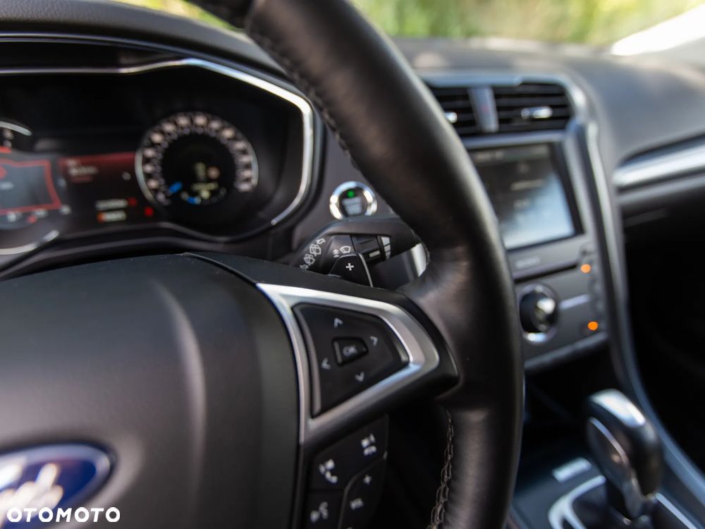 Ford Mondeo Turnier 2.0 TDCi Bi-Turbo PowerShift-Aut Titanium - 27