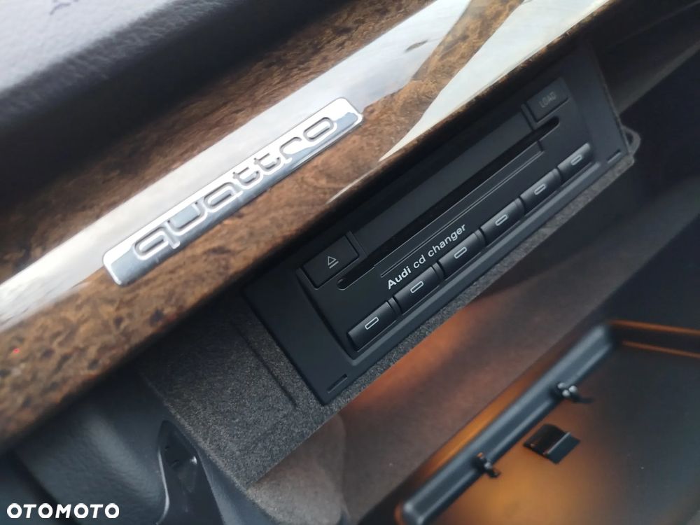 Audi A4 Avant 3.2 FSI Quattro Tiptr - 33