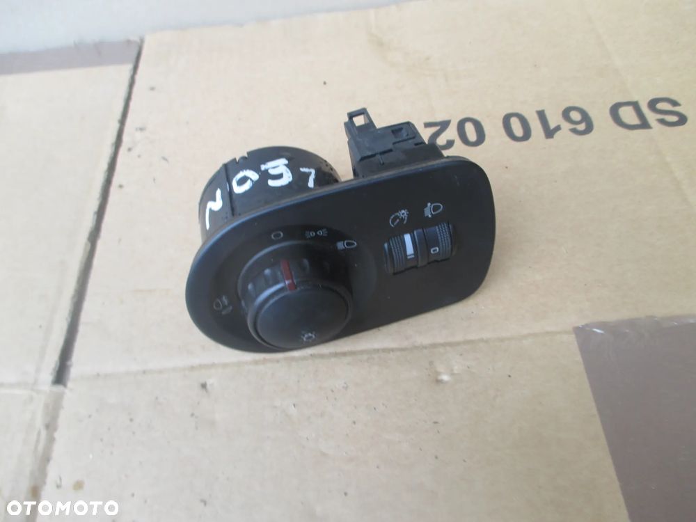 przełącznik świateł Seat Leon II 5P0919094A Europa - 1