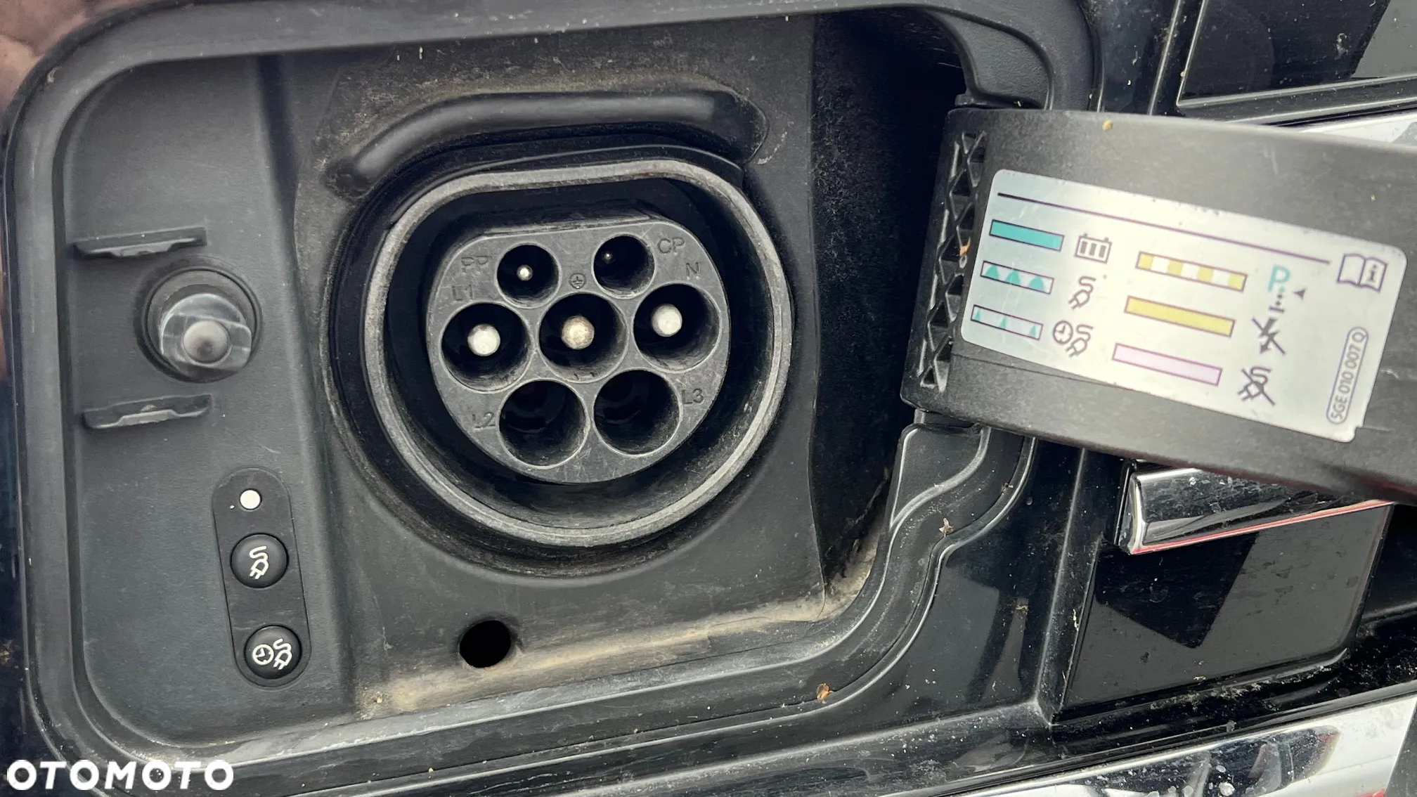 Volkswagen Passat - 38