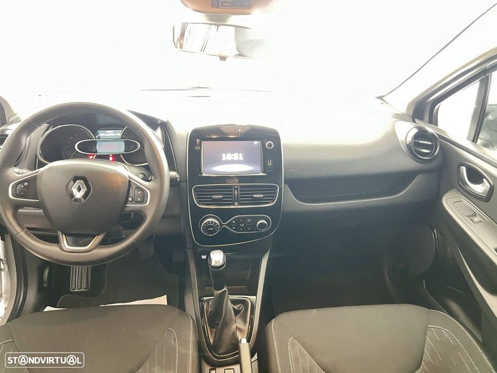 Renault Clio 0.9 TCe Limited - 12