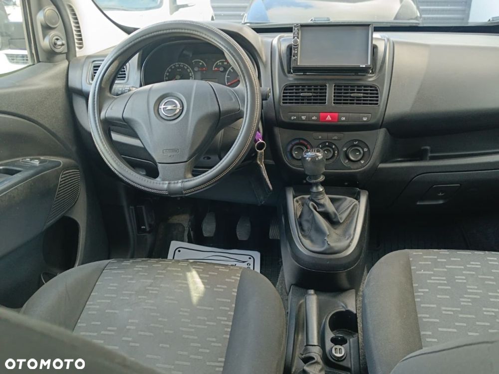 Opel Combo - 20