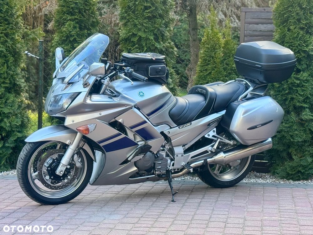 Yamaha FJR - 6
