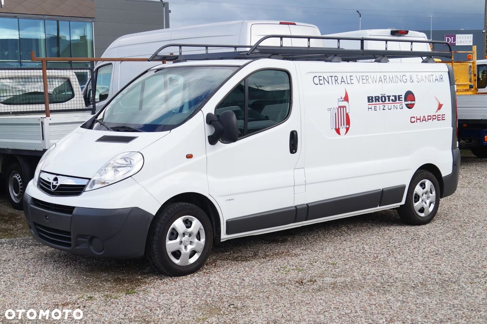 Opel VIVARO - 2