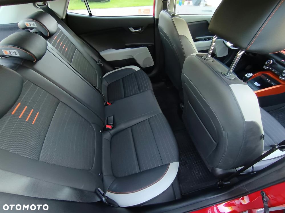 Kia Stonic - 5