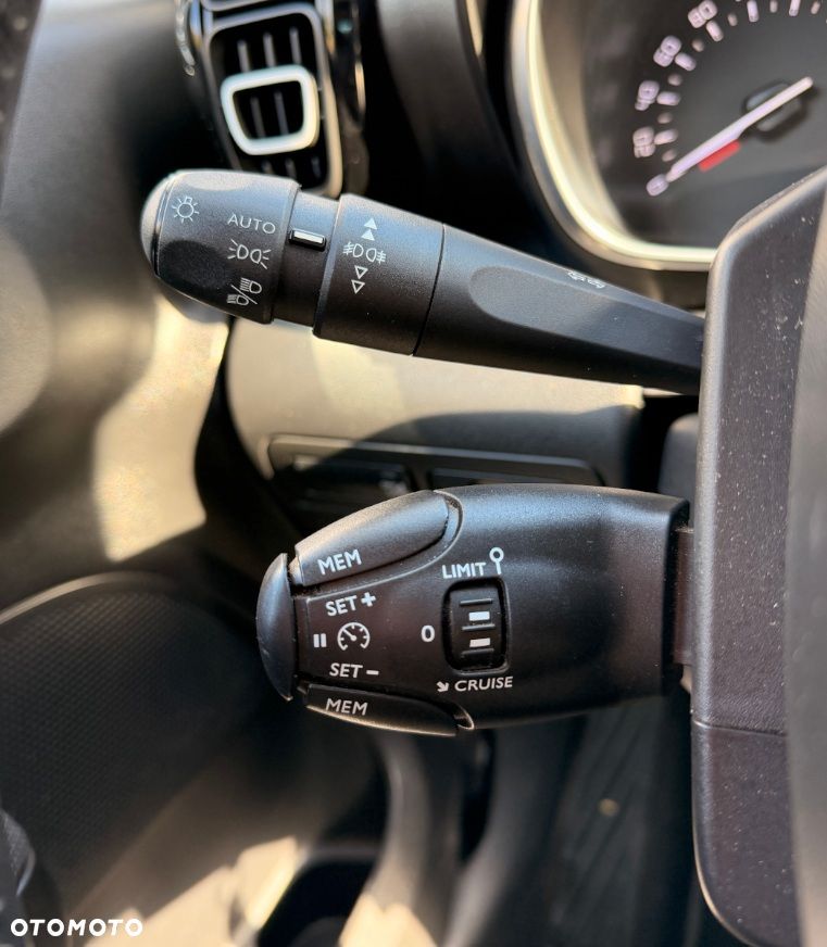 Citroën C3 Aircross PureTech 130 Stop & Start EAT6 OPF SHINE - 21