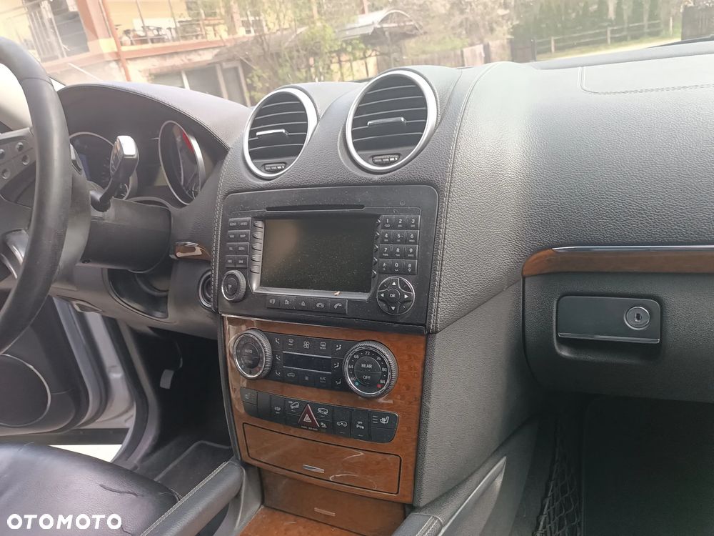 Mercedes-Benz GL 320 CDI 4Matic 7G-TRONIC - 8