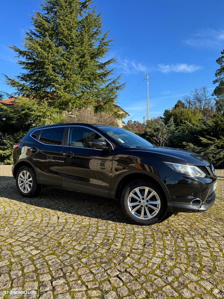 Nissan Qashqai 1.5 dCi N-Connecta - 2