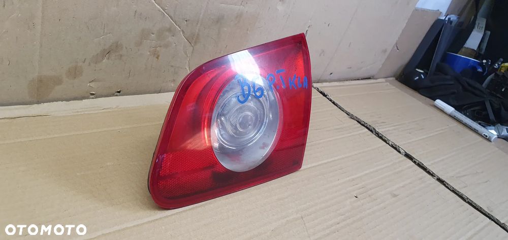Lampa prawy tył tylna prawy w klapę VW Passat B6 Kombi 3C9945094 - 4