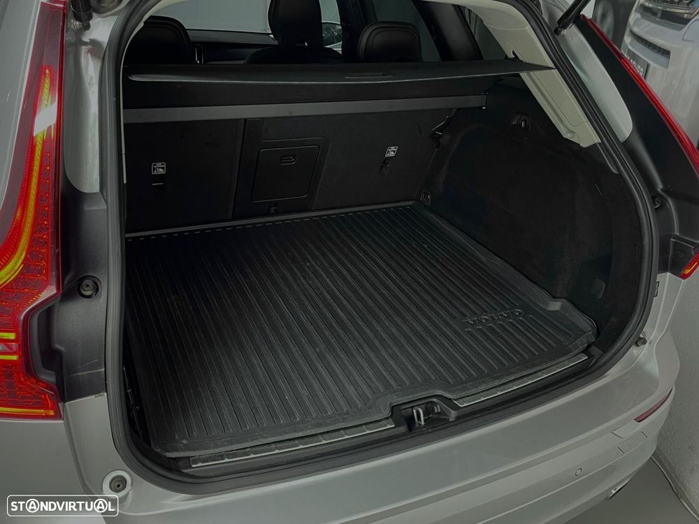 Volvo XC 60 - 32