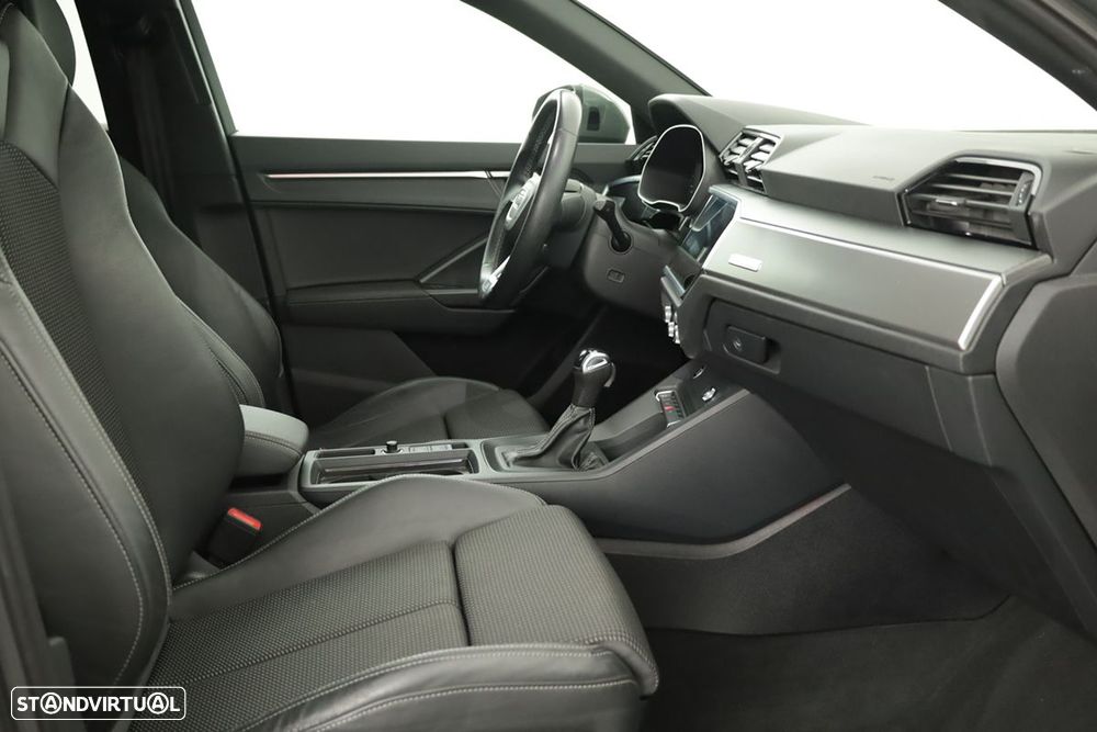 Audi Q3 Sportback 45 TFSIe S line S tronic - 22