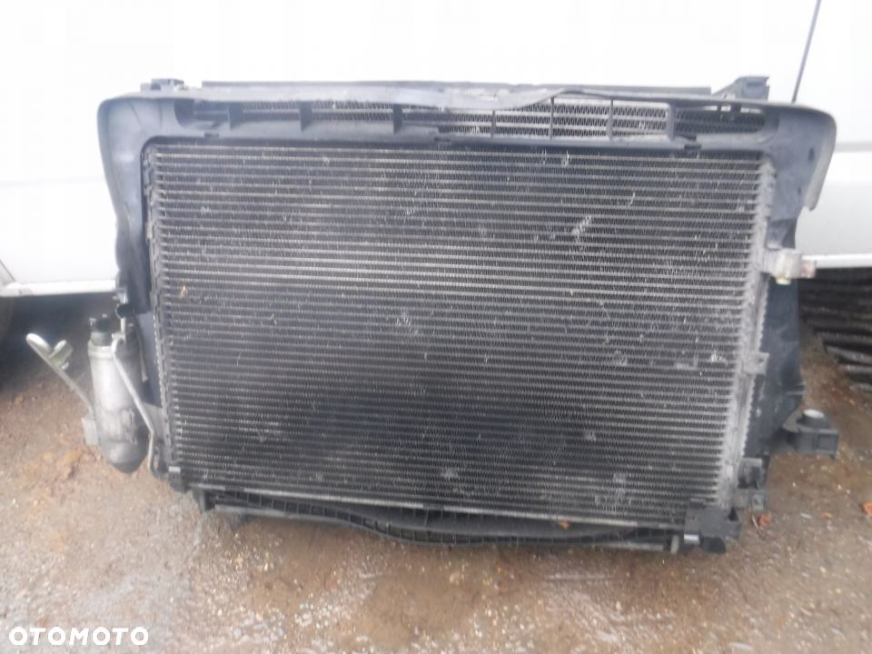 Volvo XC90 2.4 chlodnica wentylator chlodnice kpl - 1