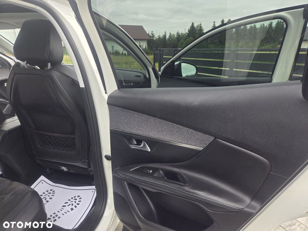 Peugeot 3008 1.2 PureTech GPF Crossway S&S EAT8 - 25