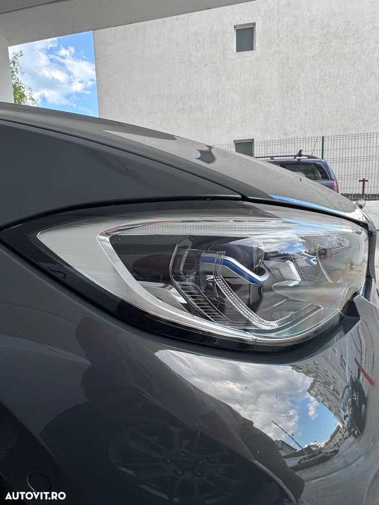 BMW Seria 3 330e xDrive Aut. M Sport - 5
