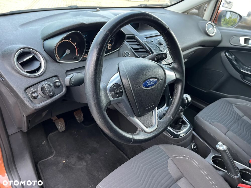Ford Fiesta 1.0 EcoBoost Titanium - 12