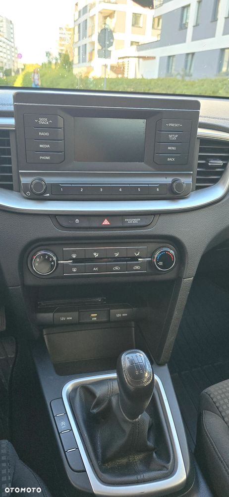 Kia Ceed - 17