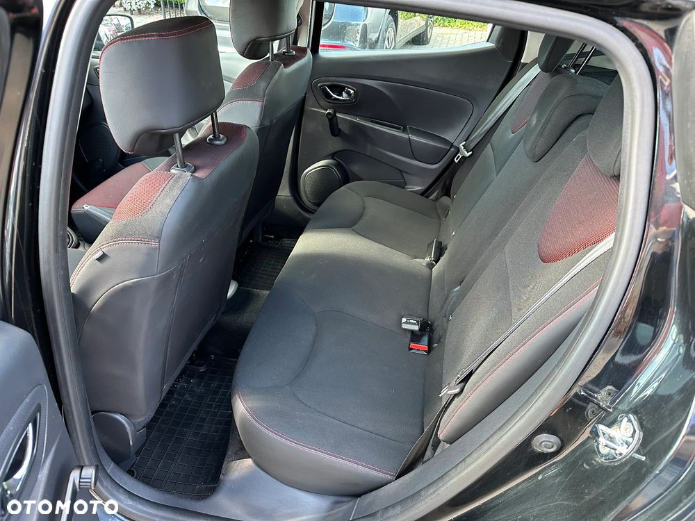 Renault Clio - 20